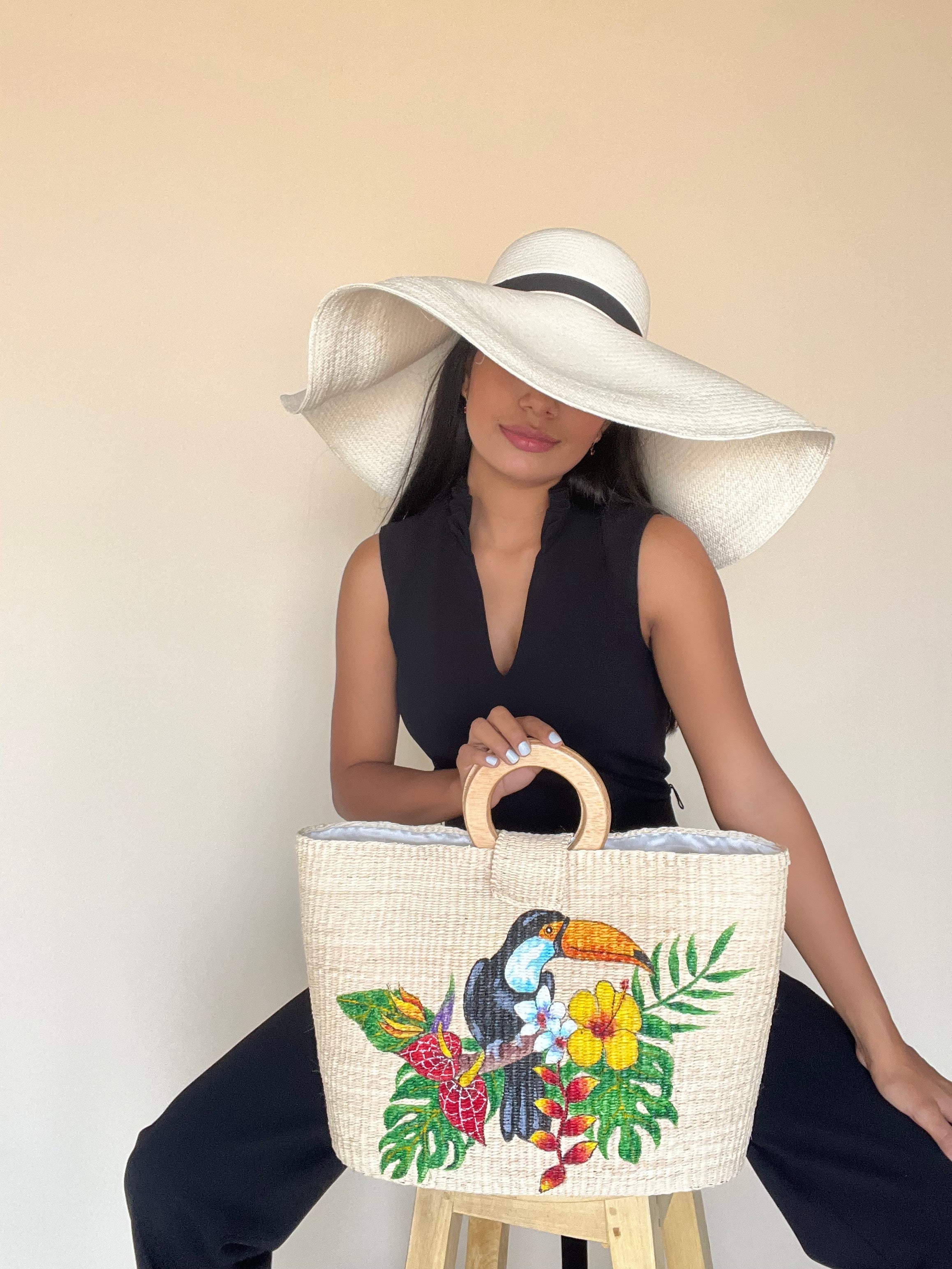 Eleva tu Look de Verano con la Pieza Fundamental en Manabí